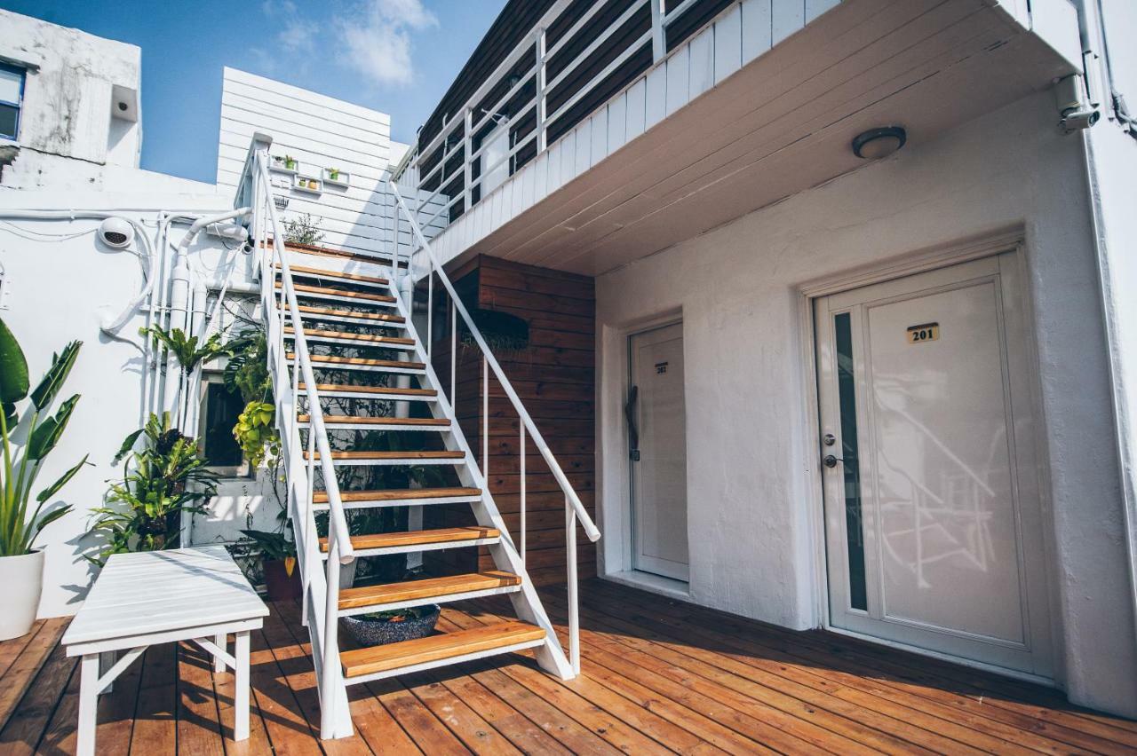 Yellow'S Kenting B&B Nanwan Exterior foto